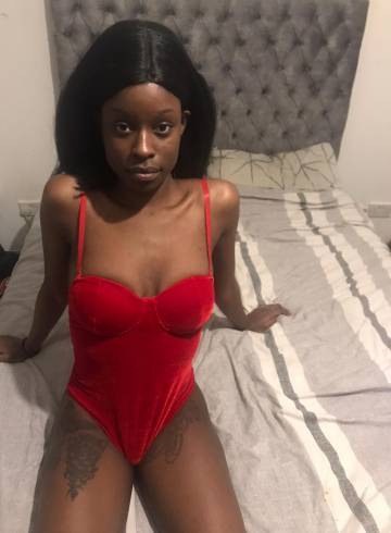 London Escort chocolatefunparty Adult Entertainer in United Kingdom, Female Adult Service Provider, Escort and Companion.